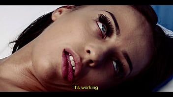 play He massages the whole body of this gorgeous teen because he wants to make her cum