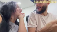 play لا تستطيع عاهرة لاتينا لولا هندريكس الحصول على ما يكفي من قضيب هذا الجندي الضخم