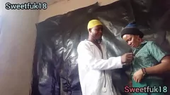 play Le médecin exploite la confiance du patient: séance de sexe MILF en plein air mouillé et sauvage avec une grande bite