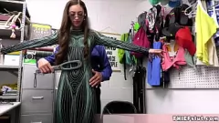play Ladrão de cosplay punido: encontro nerfista de adolescentes geeky